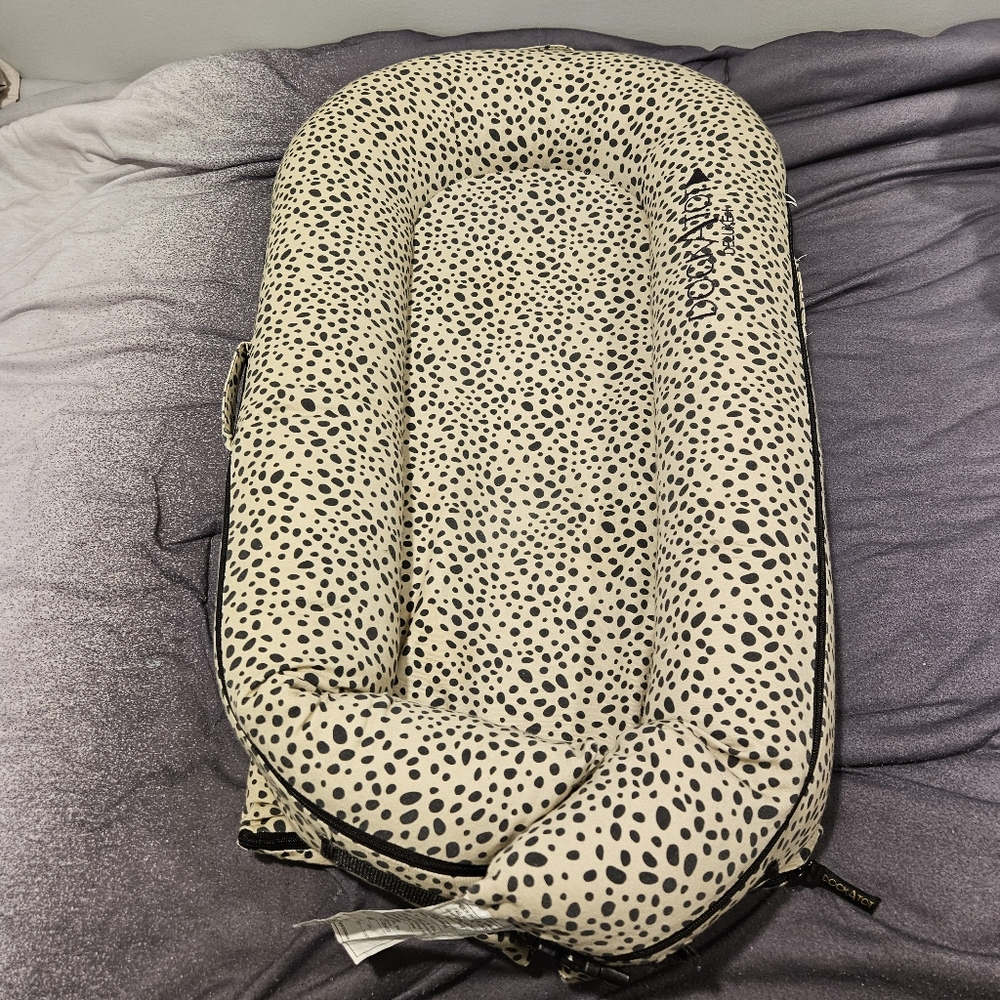 DockAtot Deluxe Leopard